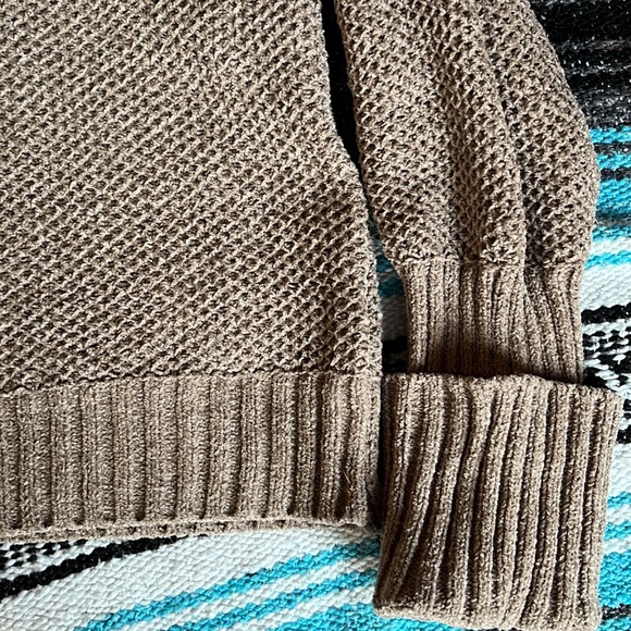 Coffee Turtleneck Sweater - Picture 5 of 5